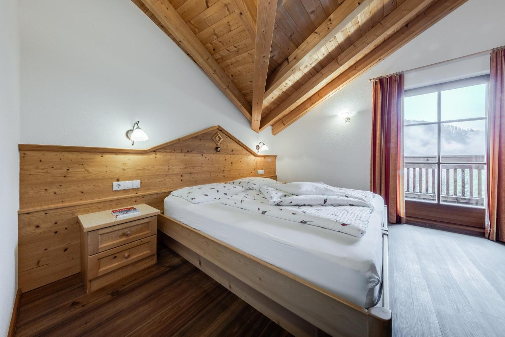 Hotel Pension Odles San Martino in Badia Εξωτερικό φωτογραφία